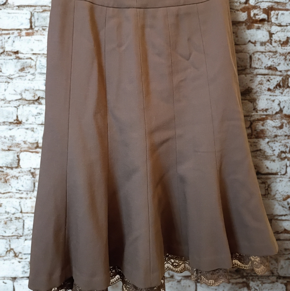 Women's Brown Ann Taylor LOFT Petites Size 4P Brown Knee Length Skirt With Lace